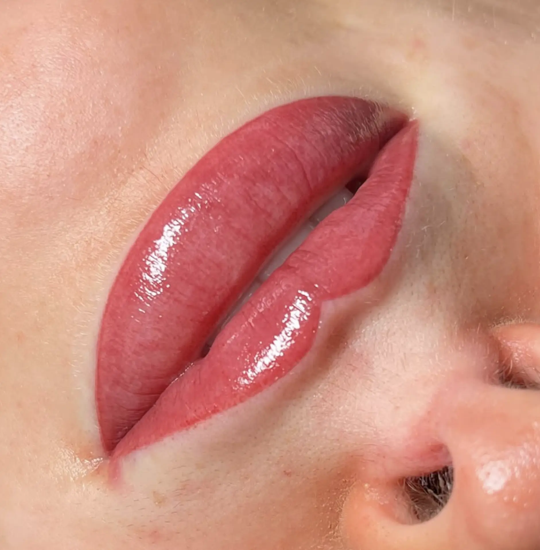 Can I Drink Alcohol After a Lip Tattoo?